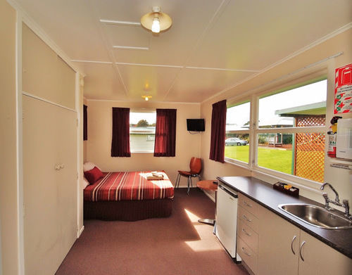 Omokoroa Kiwi Holiday Park Tauranga Exterior photo